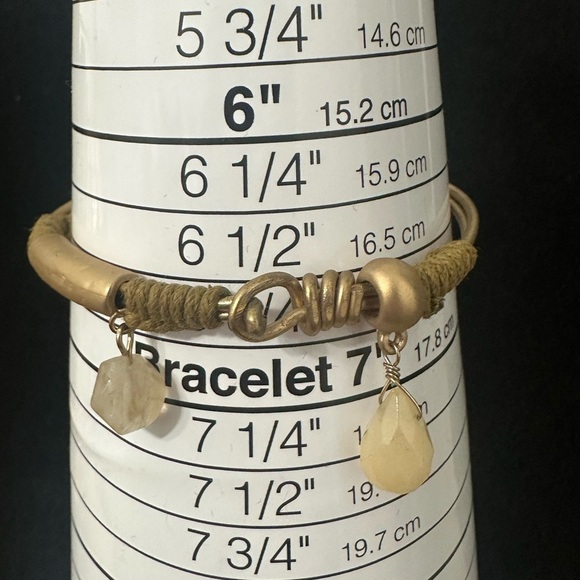 J Jill Antique gold colored Hook Closure Bracelet - Picture 10 of 10